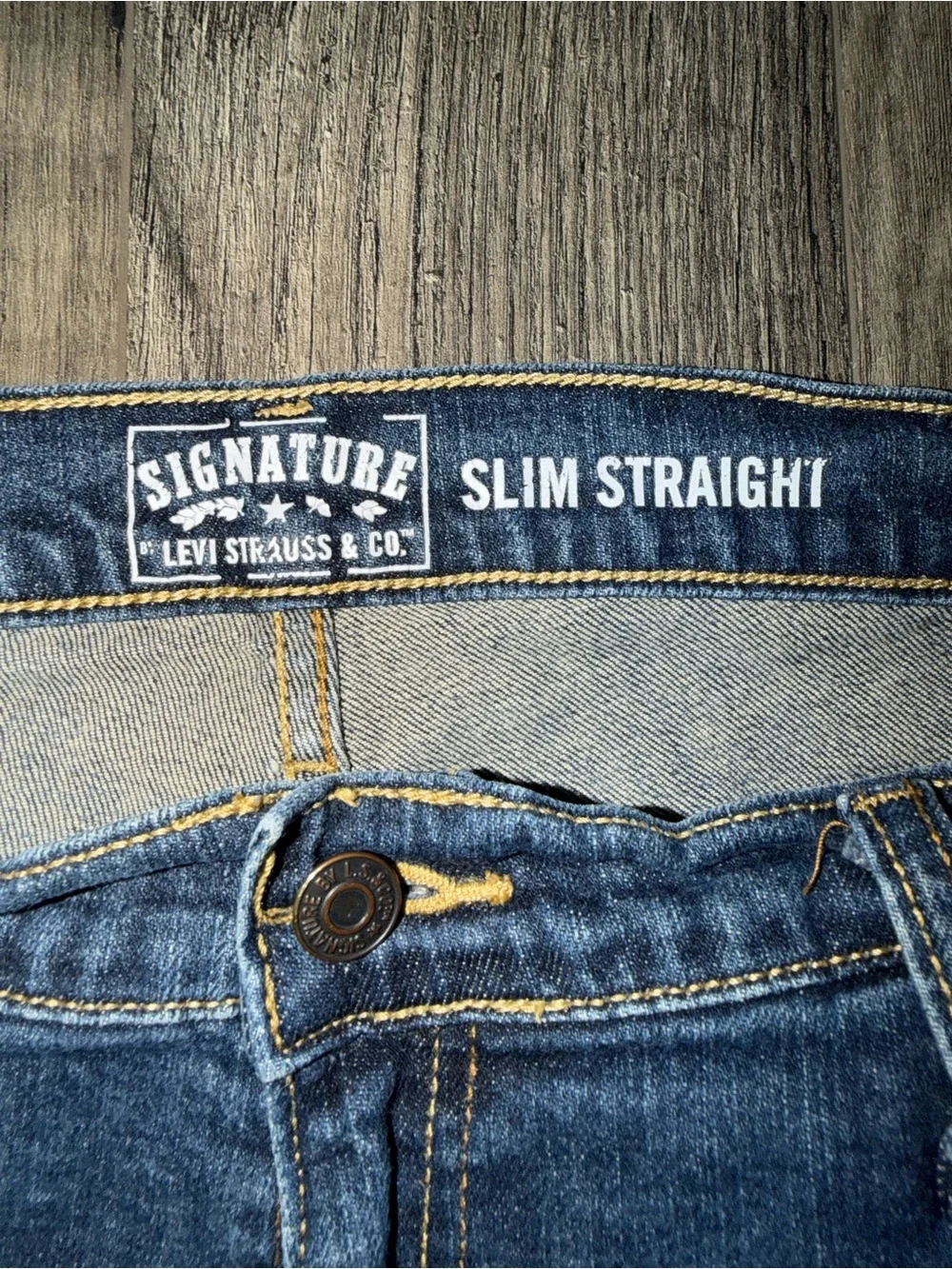 Levis levi denim